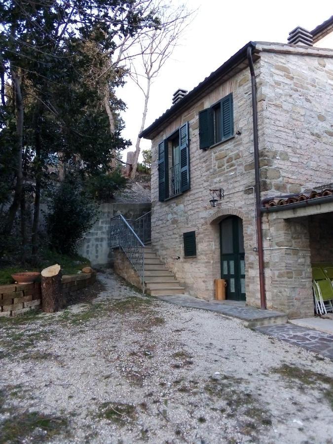 B&B La Casa Nel Bosco Frontone Exterior photo